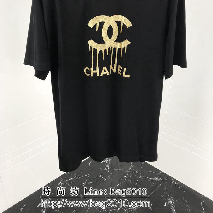 Chanel香奈兒 19ss早春新款短袖 閃粉logo 定制原版純棉面料 高版本男女同款 ydi2036